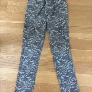 Kids Joe’s Jeans Camouflage Cargo Pants - Size M